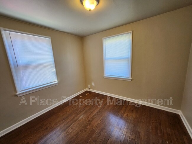 Building Photo - 9416 Kathlyn Dr