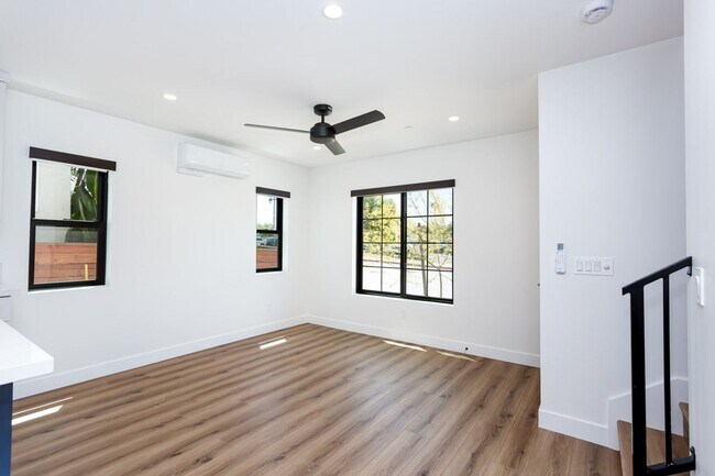 Building Photo - New Construction Luxury Townhomes in Old Town