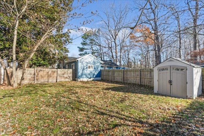 Building Photo - Call Eric Rutherford at (757)286-3742 for more information