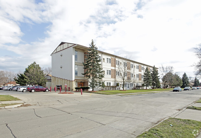 Primary Photo - Grant Manor Senior Apartments