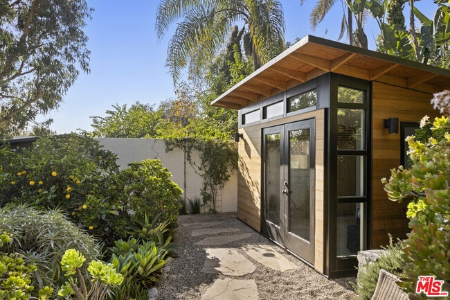 Building Photo - 2226 Princeton Ave