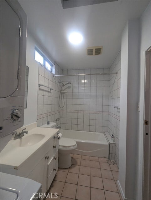 Building Photo - 1447 W 37th Pl