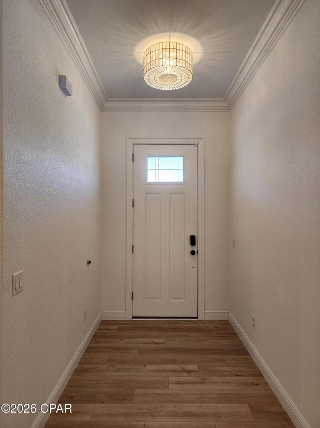 Building Photo - 114 Heather Dr