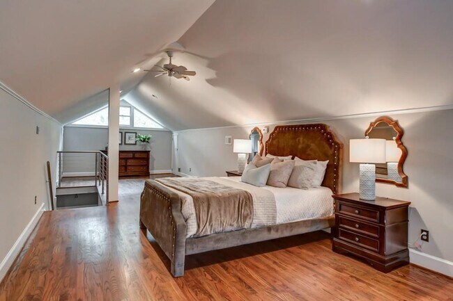 Loft bedroom - 866 Moreland Ave SE