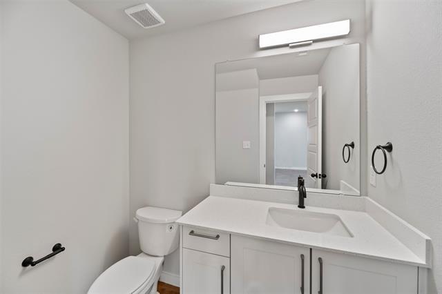 Building Photo - 4265 Clovis St