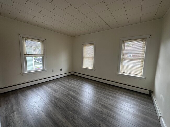 Building Photo - 1607 East St