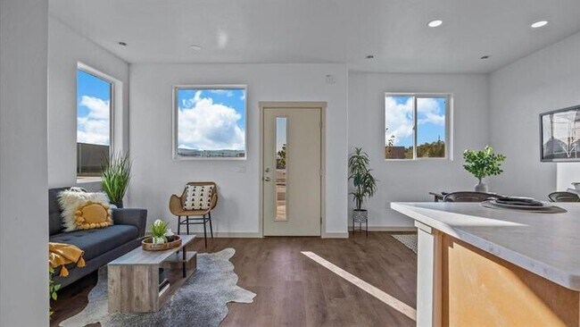 Building Photo - Brand-New Construction Townhome in Orchard Mesa!