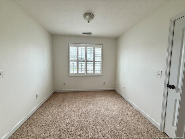 Building Photo - 82 Sonora Dr