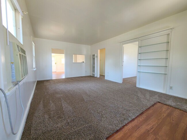Building Photo - Single-Story 2-Bedroom Home in Calimesa!