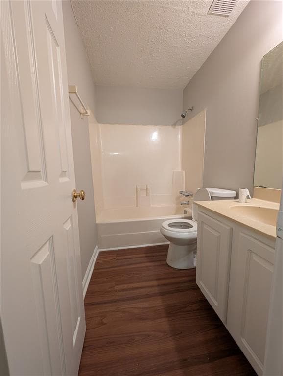 Building Photo - 5582 Estates Ct