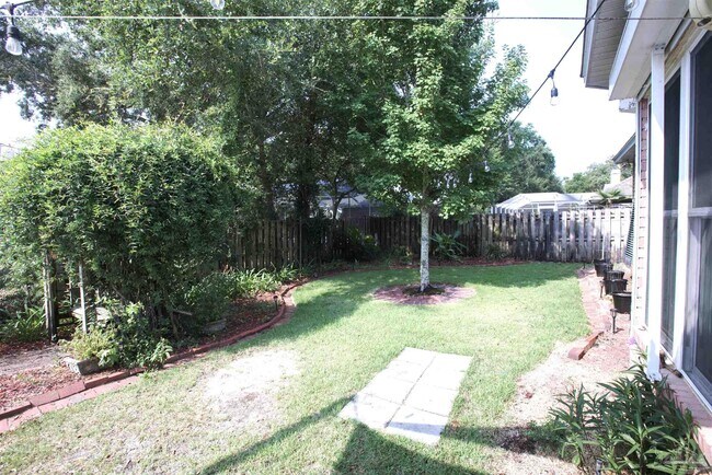 Building Photo - 4025 Teal Way