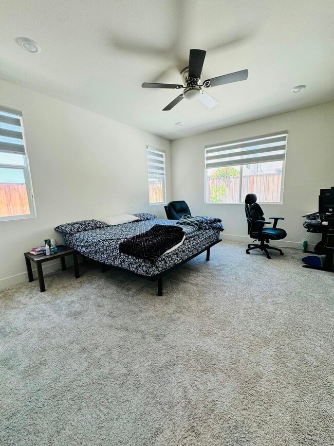Building Photo - 5330 Clauzetto Wy