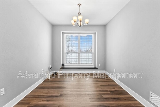 Building Photo - 1520 Foxwood Pass