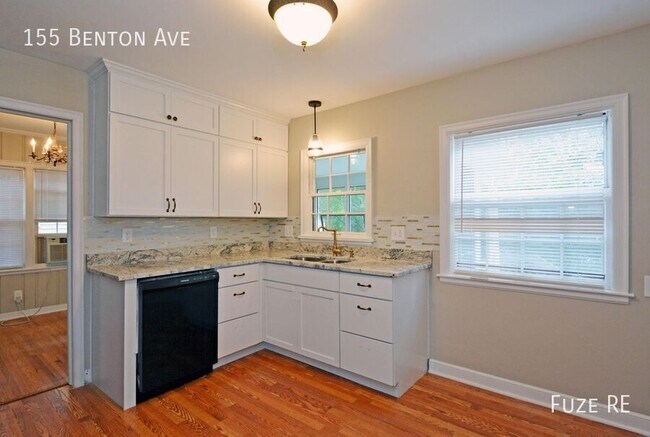 Building Photo - 155 Benton Ave