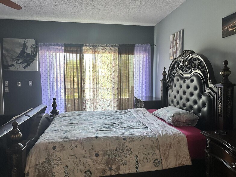 Building Photo - 12737 Westhampton Cir