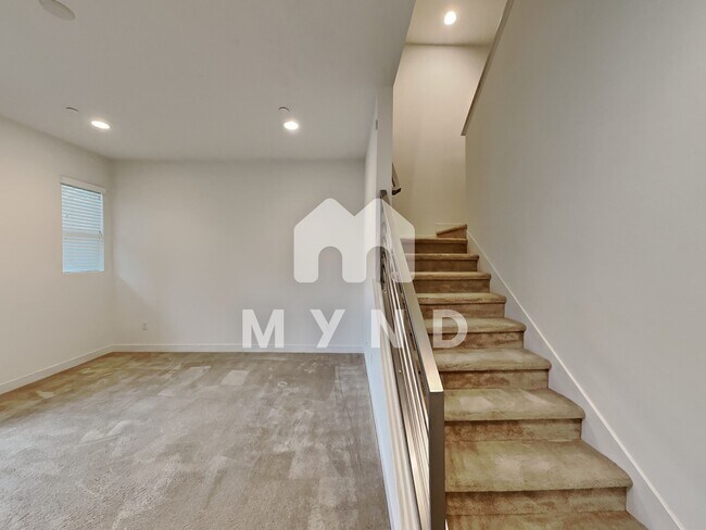 Building Photo - 1433 Pullman Way