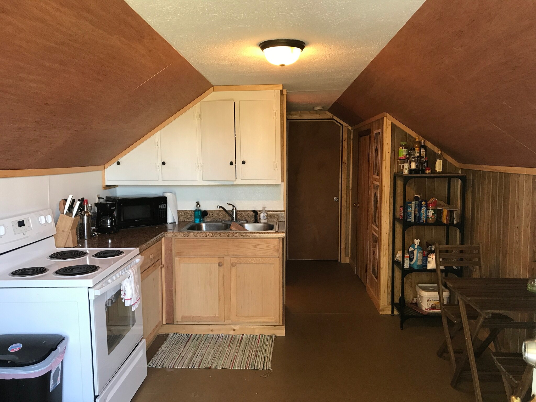 Building Photo - 2742 US Highway 421 N