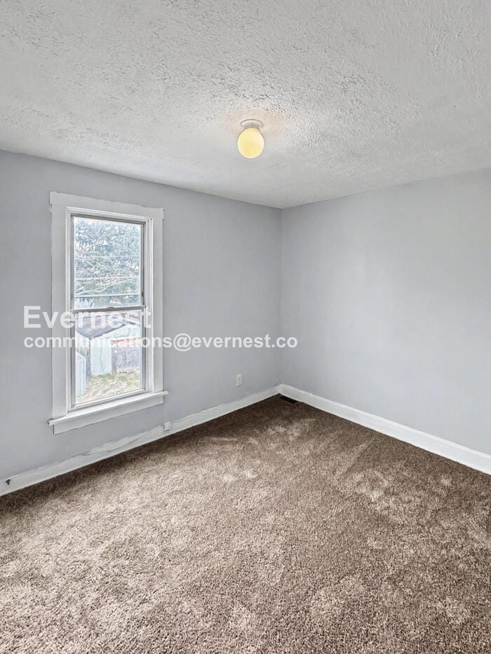 Building Photo - 1393 Cable Ave