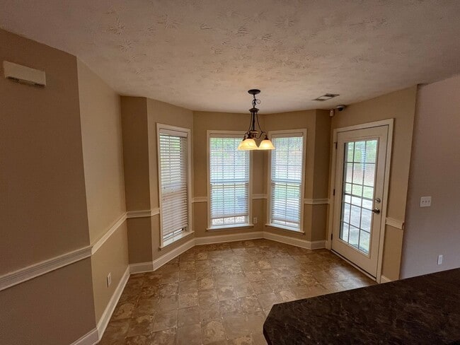 Building Photo - Welcome to the Broadfield Subdivision !! A Place to Call Home.