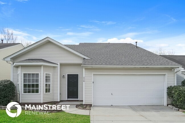 Building Photo - 524 Lightspun Ln