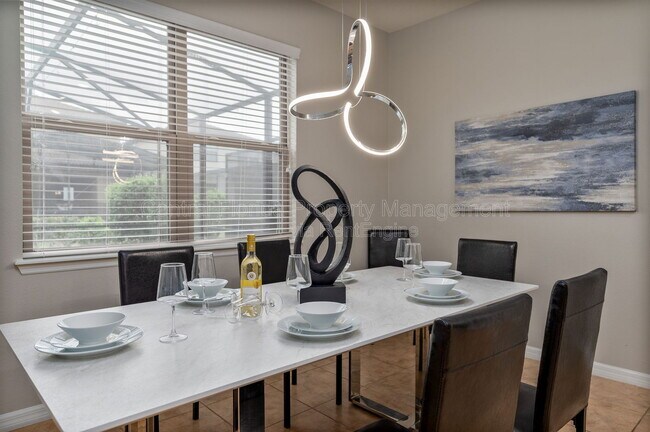 Building Photo - 5552 Misty Oak Cir