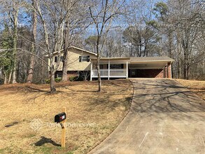 Building Photo - 4016 Nations Dr