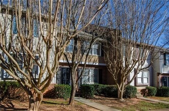 Building Photo - 1066 Wedgewood Ln