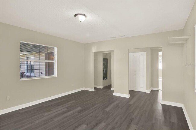 Building Photo - 3 Trophy Ln