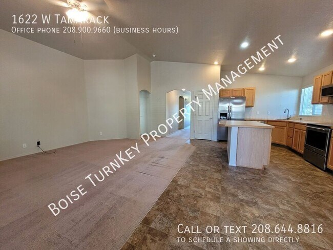 Building Photo - 1622 W Tamarack Dr