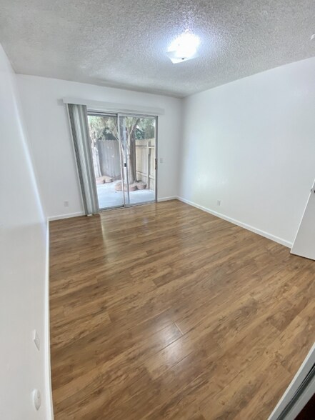 Building Photo - 2116 13th St