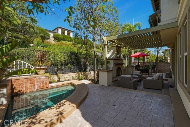 Building Photo - 27672 Daisyfield Dr