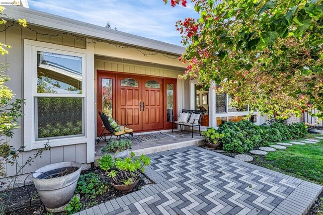 Building Photo - 277 Hidalgo Ct