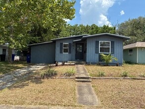 Building Photo - 68 Angelo Ln