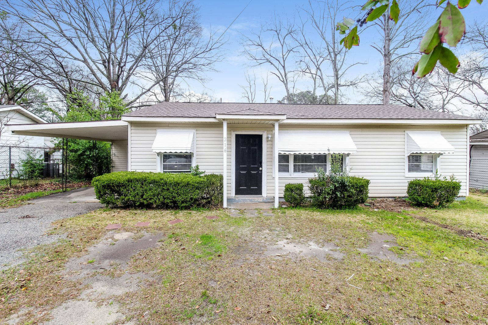 Building Photo - 216 Johns Rd