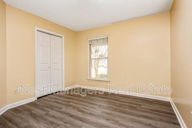 Building Photo - 3813 Constance Rd