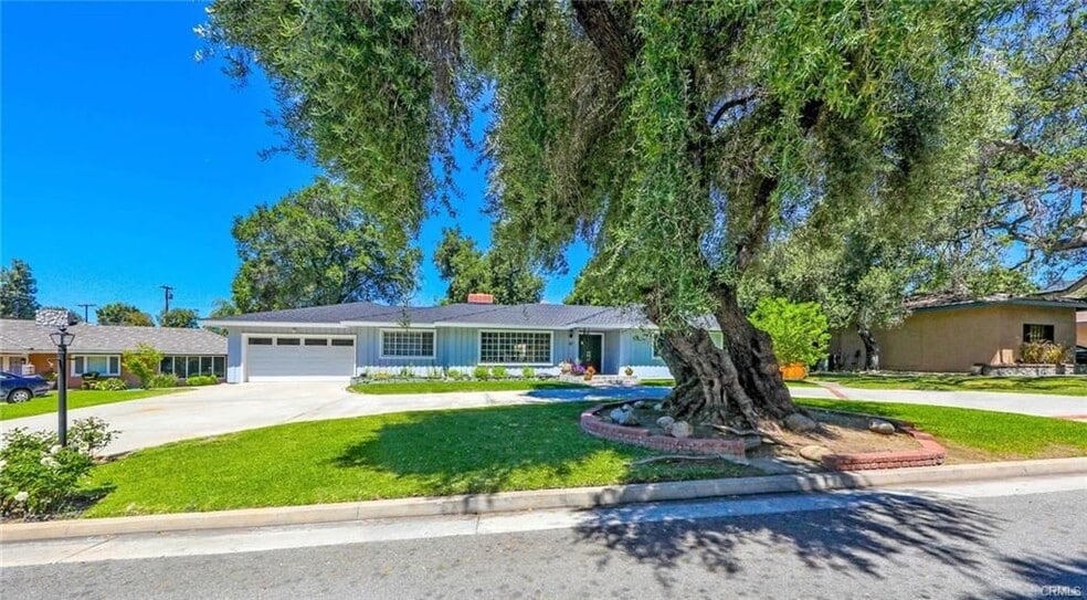 Primary Photo - 117 Catherine Park Dr