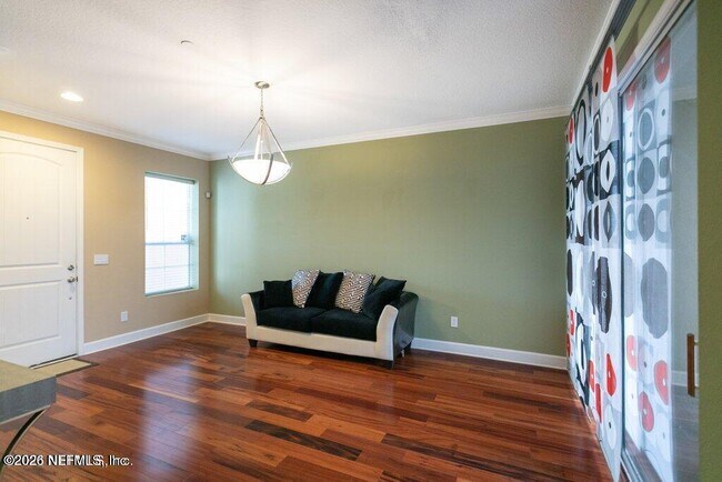 Building Photo - 6217 Eclipse Cir