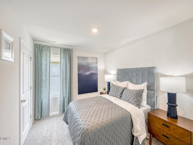 Building Photo - 900 Grand Mesa Dr