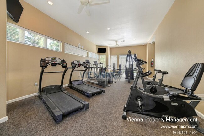 Building Photo - 3705 Abby Ct