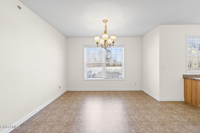 Building Photo - 2000 Curry Rd