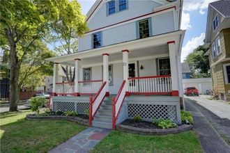 Building Photo - 77 Harper St