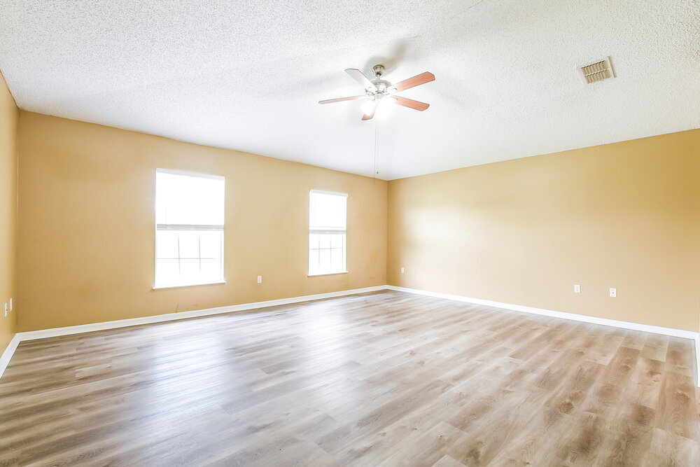 Building Photo - 2047 Galahad Dr