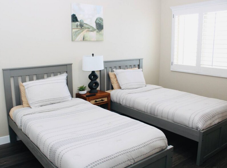 Building Photo - 3101 Spring Willow