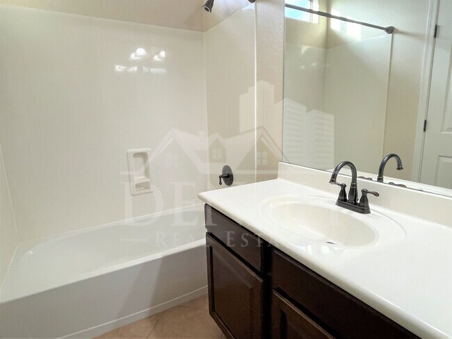 Building Photo - 30204 N 73rd Ave