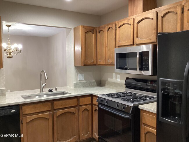 Building Photo - 106 Bernice Pl