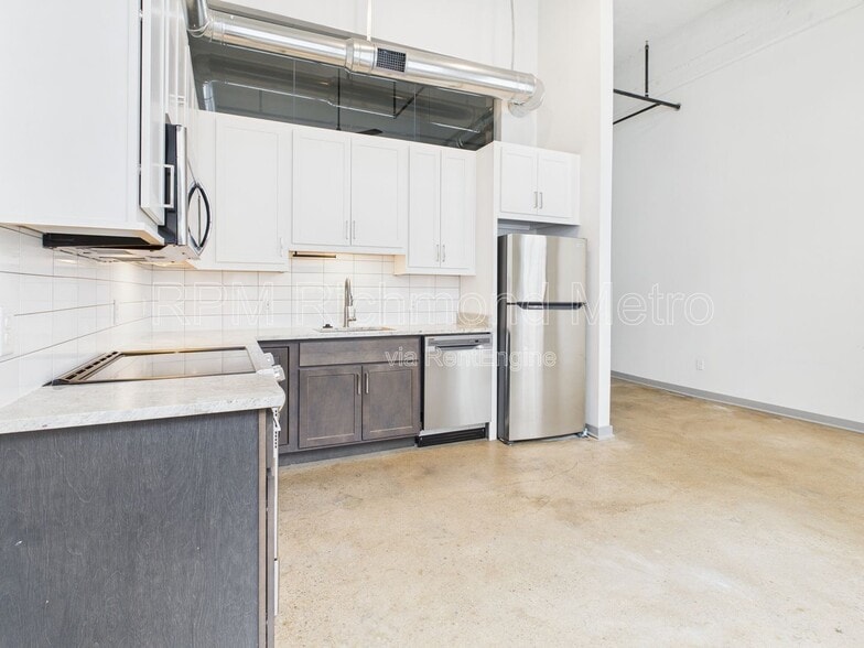 Interior Photo - Railyard Flats