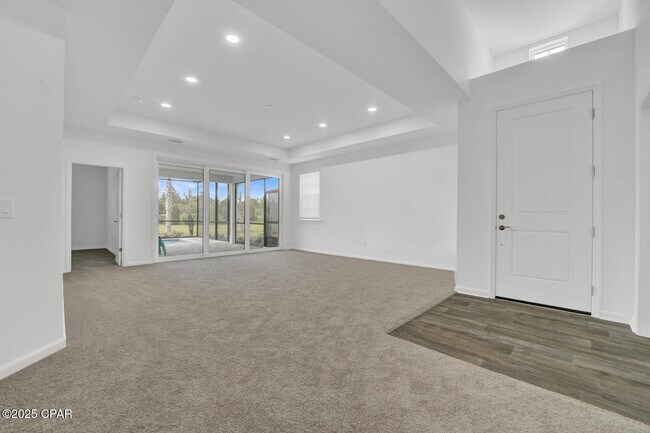 Building Photo - 8928 Parrot Pl