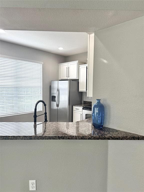 Building Photo - 8427 Blue Rock Dr