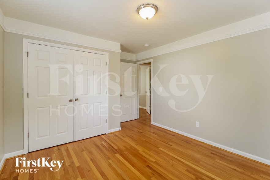 Building Photo - 1817 Morgans Mill Way