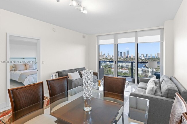 Building Photo - 16385 Biscayne Blvd